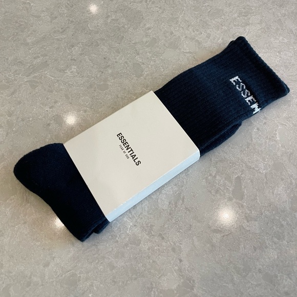 Fear of God Essentials Front Logo Crew Socks in
Black - Picture 5 of 6